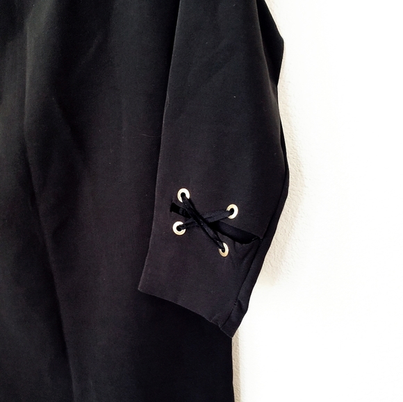 Zara Basic Black Tunic Top Womens Size XS Crisscross Neckline 3/4 Sleeve Shirt - Picture 3 of 6